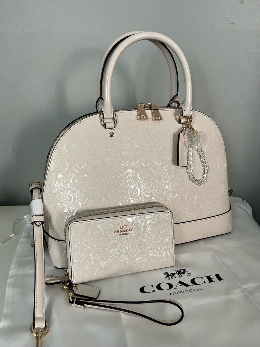 COACH SIERRA SATCHEL IN DEBOSSED PATENT LEATHER WITH MATCHING WALLET